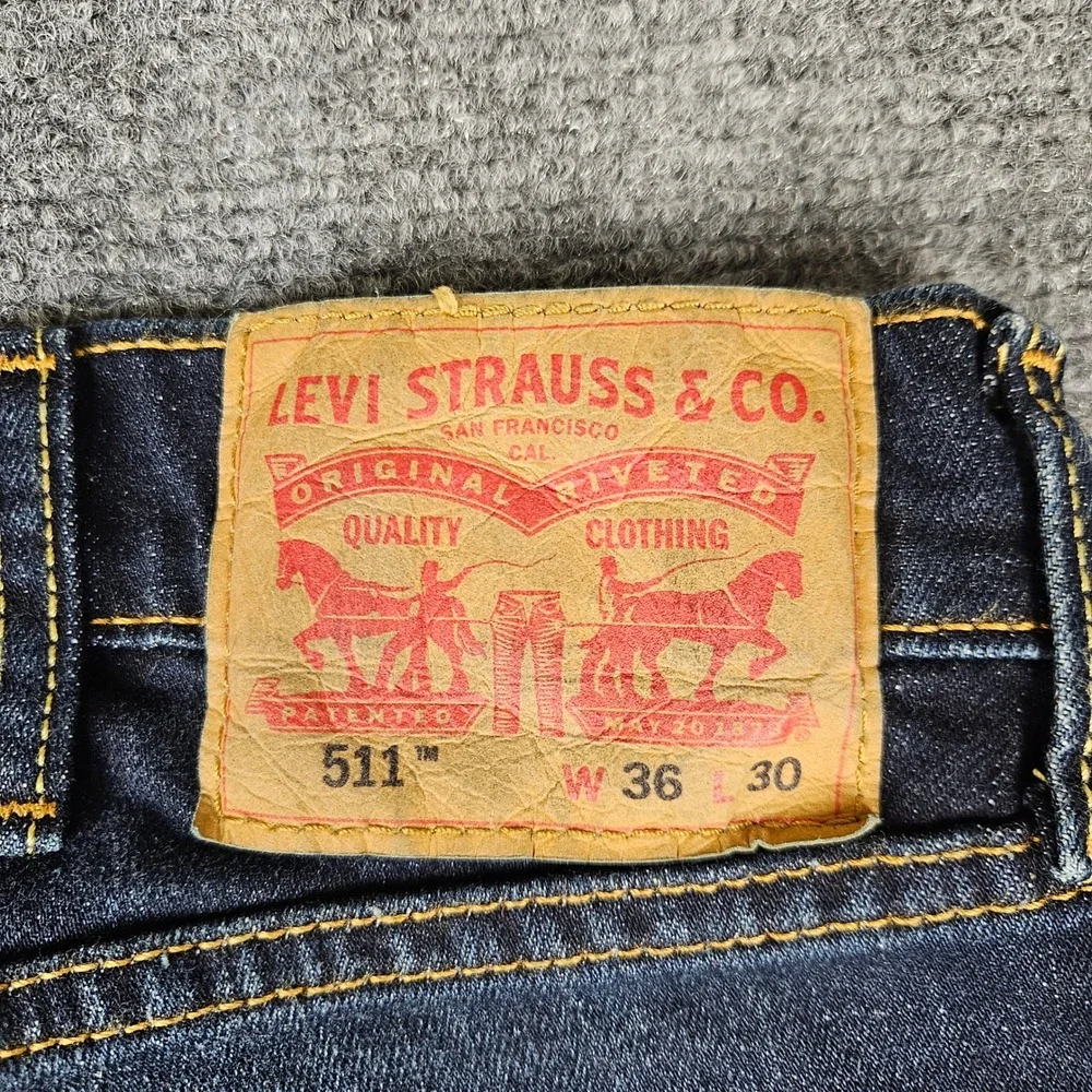 Levis 511 Slim Stretch Dark Wash Indigo Denim Jeans 36x30 045111390 Mens